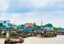 Sampan cruise in Mekong River