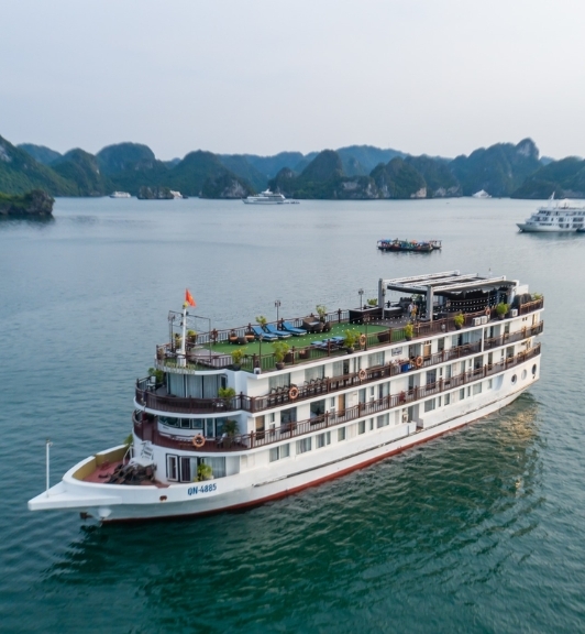 Amanda Cruise Boat Halong Bay