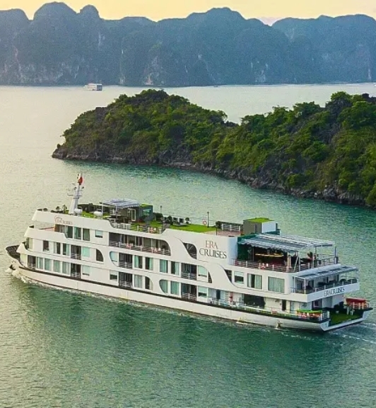 Era Junk Cruise Through Halong Bay - Lan Ha Bay 