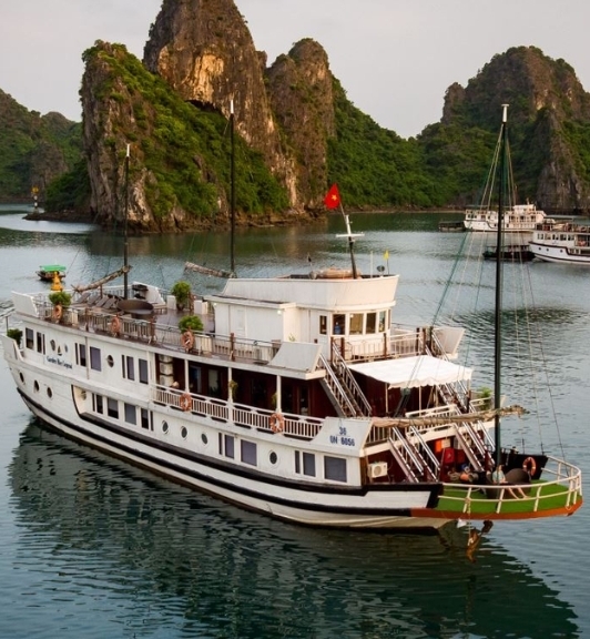 Garden Bay Classic Cruise 14 Cabins In Bai Tu Long Bay 