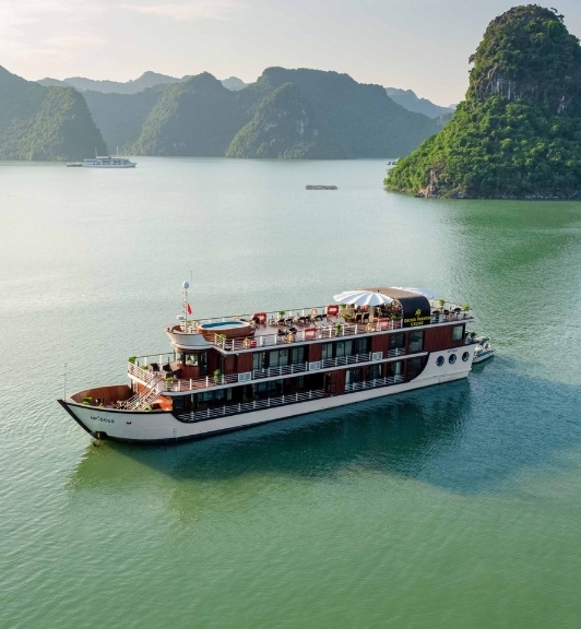 Orchid Premium Cruise Boat Halong Bay