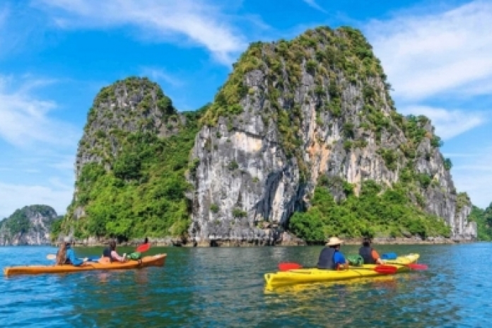 Hanoi - Bai Tu Long Bay - Cap La  Island (L,D)