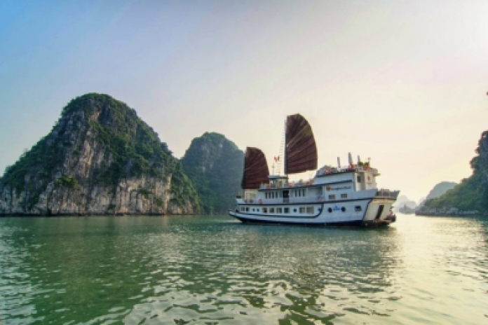 Hanoi International Harbor - Bai Tu Long Bay - Thien Canh Son Cave (L,D)