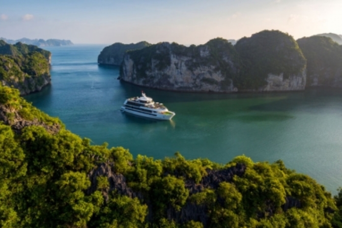 Hanoi -  Tuan Chau Marina - Dark & Bright Cave - Lan Ha Bay (Lunch - Dinner)