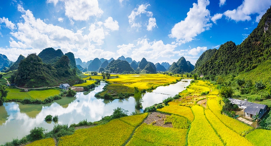 Phong Nặm Village, Cao Bang