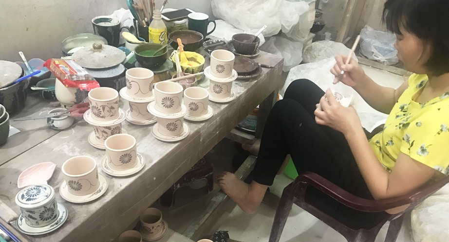 Bat Trang pottery ceramic class