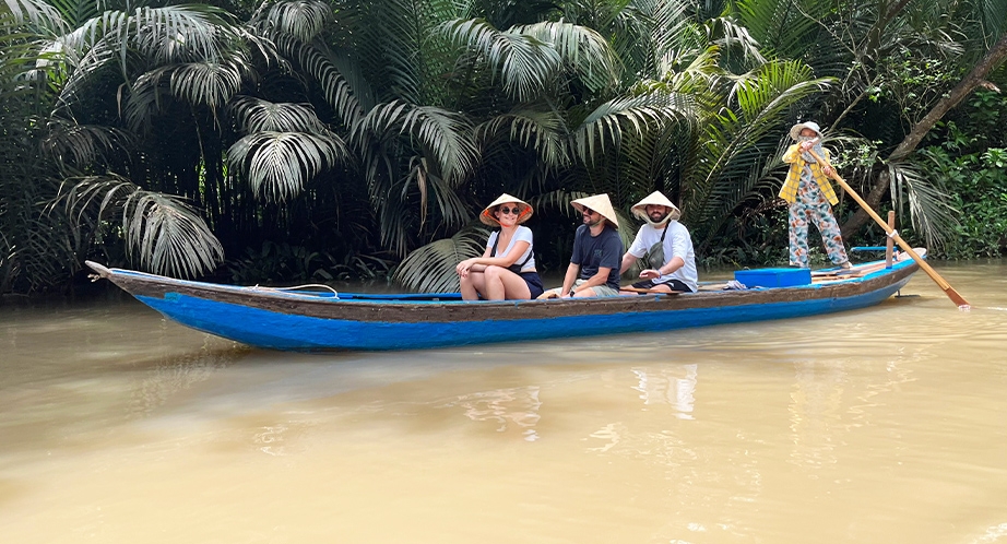 Sampan cruise in Mekong River