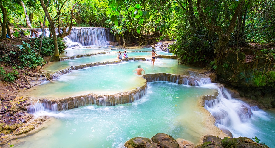 Kuang Si waterfalls