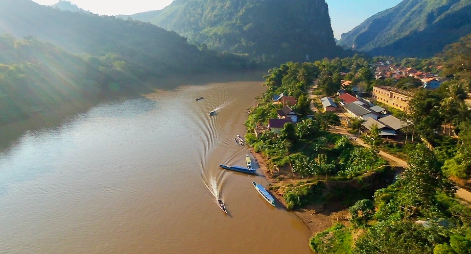 Nong Khiaw Laos