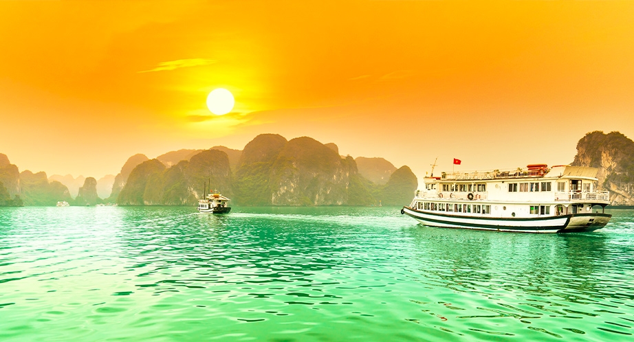 922-7-halong-vietnam-holidays-12days