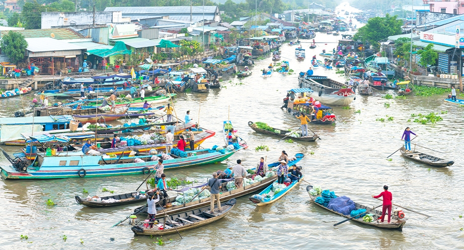 922-mekong2-majestic-vietnam-18days