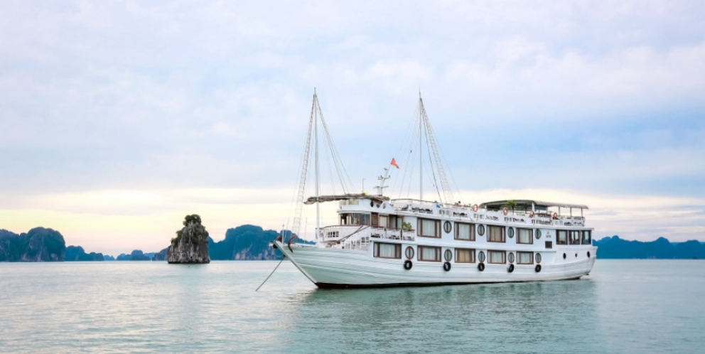 Oriental Sails cruise boat in Halong bay