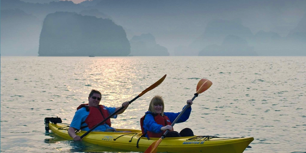 Kayak in Halong Bay