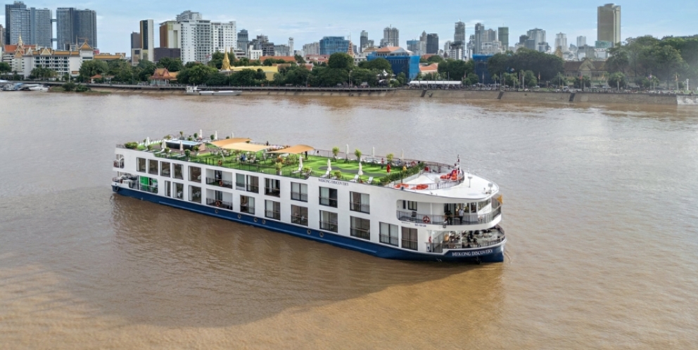 Mekong Discovery cruise in Mekong river 