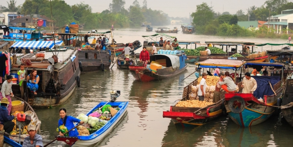 Cai Rang Floating Market 