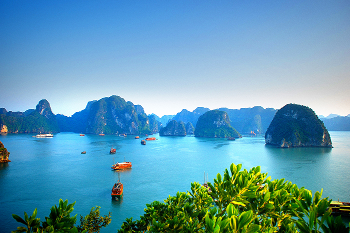 Halong Bay Cruise, Vietnam