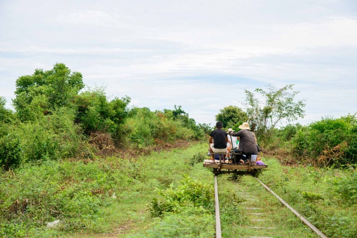 What to do in 7 days in Cambodia? Try the bamboo train