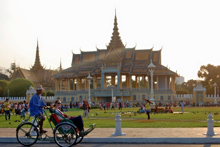 The Royal Palace is a must-see destination in Cambodia in 10 days