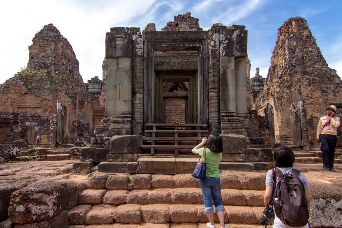 Le Pre Rup - destination in the Cambodia itinerary 10 days 