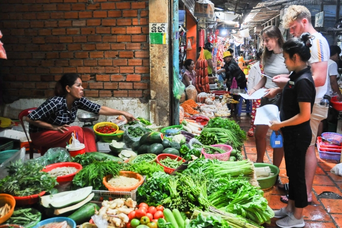 Cooking class in Phnom Penh with us during 2 weeks in Cambodia