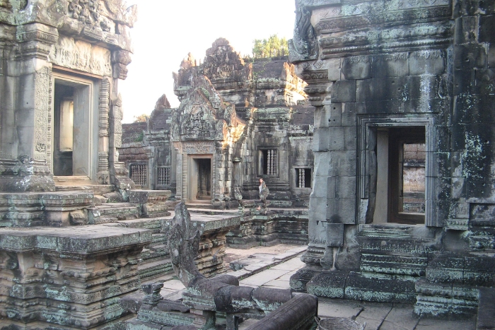 Banteay Samre, a temple notable for its sophisticated architecture and refined sculptures