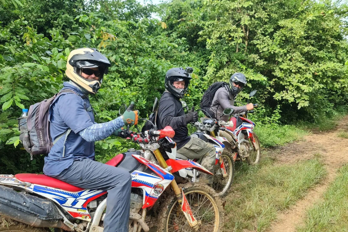 ourists rent motorbikes to explore Kratie province