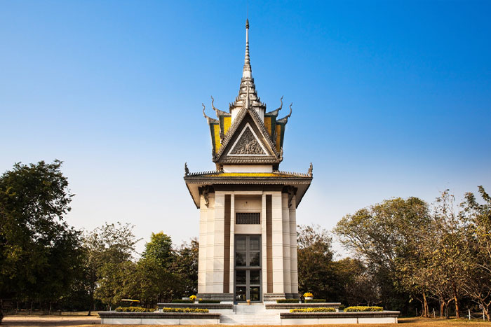 Choeung Ek Genocidal Center ( Killing Fields )