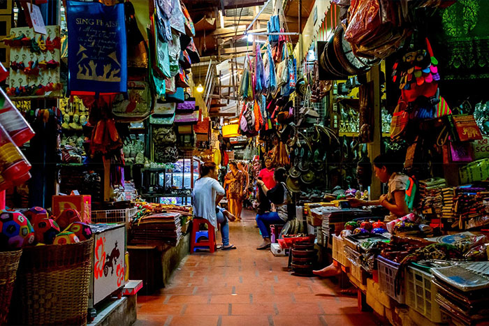 Phnom Penh things to do - Toul Tom Poung Market 