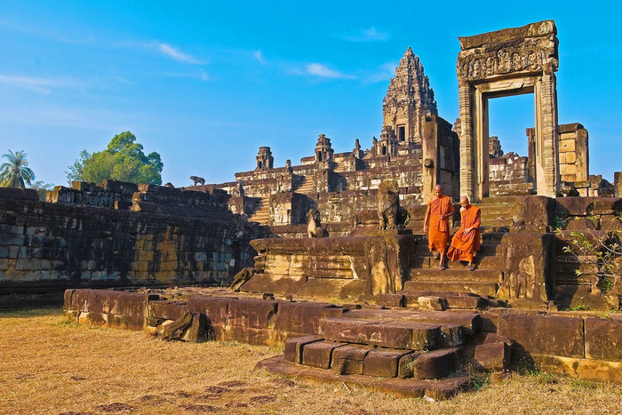 A corner of the Rolous Group Temples 