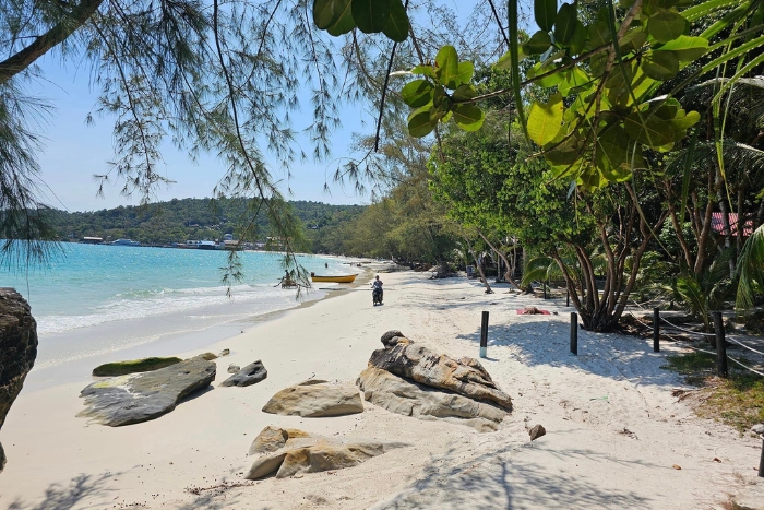 White Beach, a haven of diverse offerings