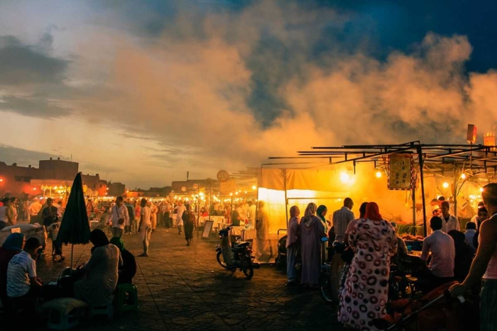 Explore the nightlife of Phsar Leu market on an itinerary of 2 days in Sihanoukville