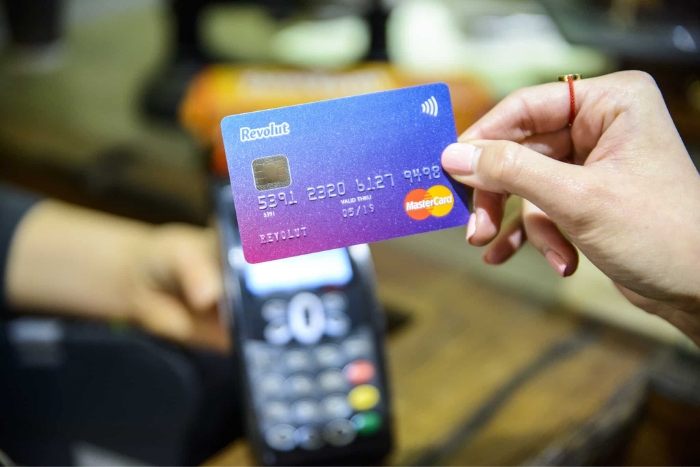 Revolut card, bank card without foreign fees in Cambodia