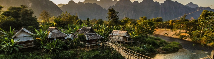 The beauty of Laos for 15 days combines between the mountains and the rivers