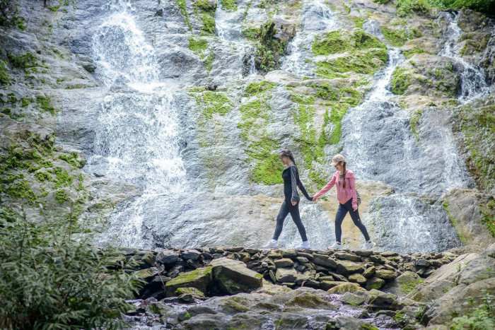 Relax at the beautiful Oudomxay waterfalls during your 10 days in Laos.