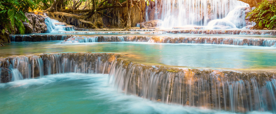 Kuang Si water falls