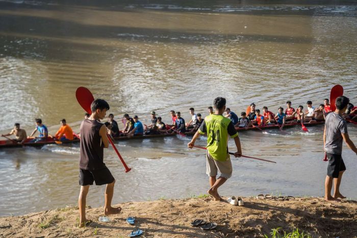 Boun Suang Huea – Boat Racing Festival in Luang Prabang, Laos in August