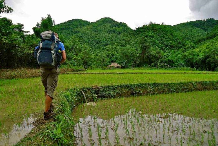 How to pack efficiently when traveling to Laos?