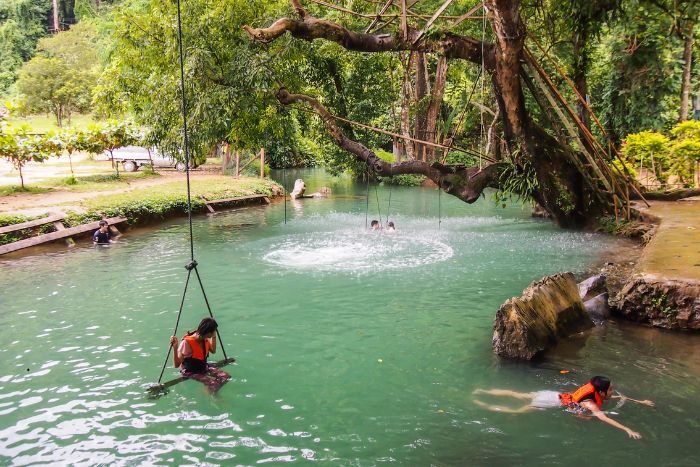 Follow health and vaccination advice for a worry-free trip to Laos