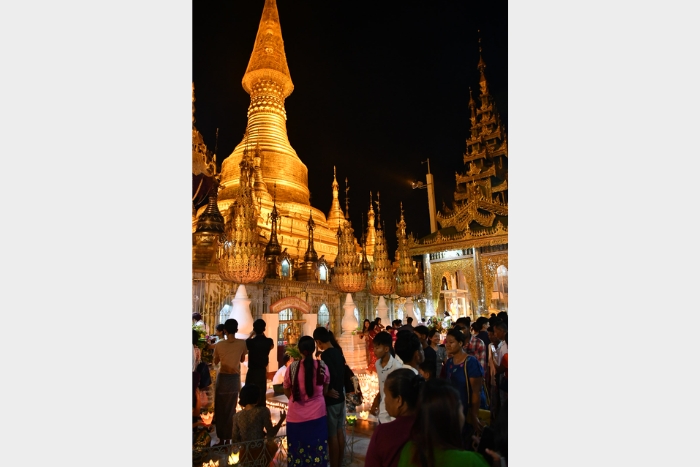 Shwesandaw Pagoda Festival