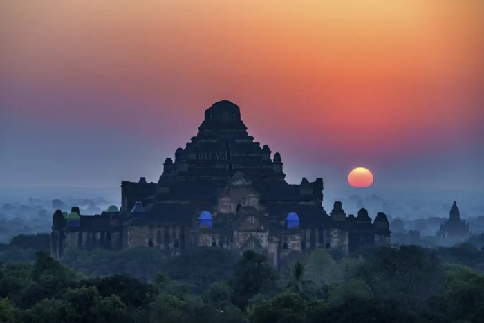 Bagan sky at sunset