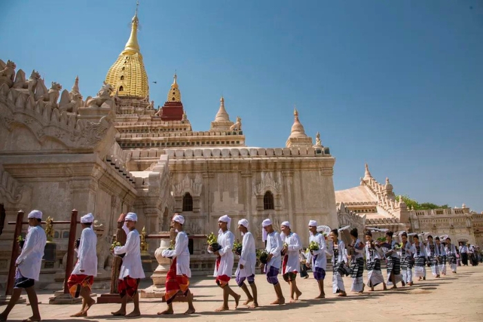 Ananda Pagoda Festival