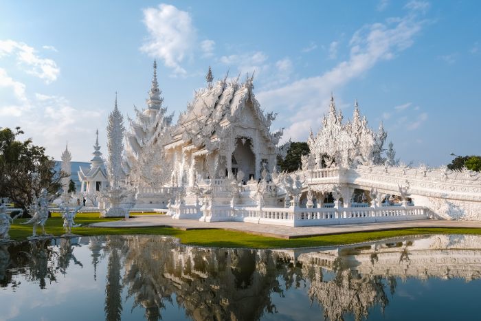 What to visit in Thailand in 12 days? Wat Rong Khun in Chiang Rai