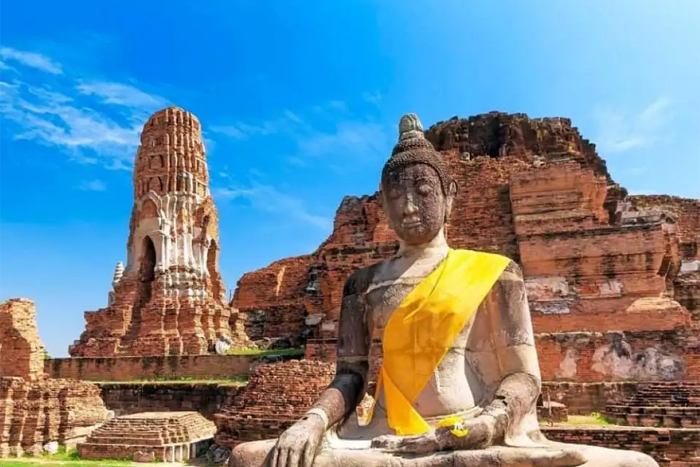 Ayutthaya, best place to go in Thailand in April