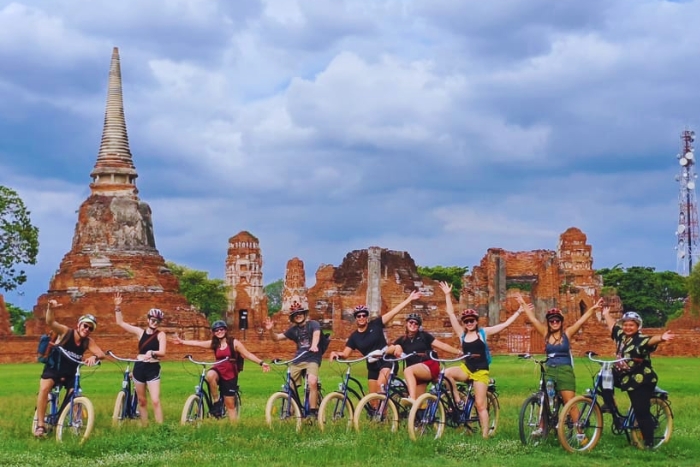 Bike around the Ruins in Ayutthaya