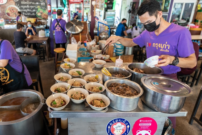 What To Do In Ayutthaya?  Don't miss out on tasting the culinary specialties