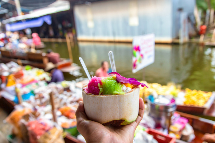 Bangkok floating market tour