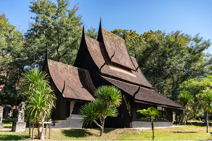 Baan Dam Museum (Black House)