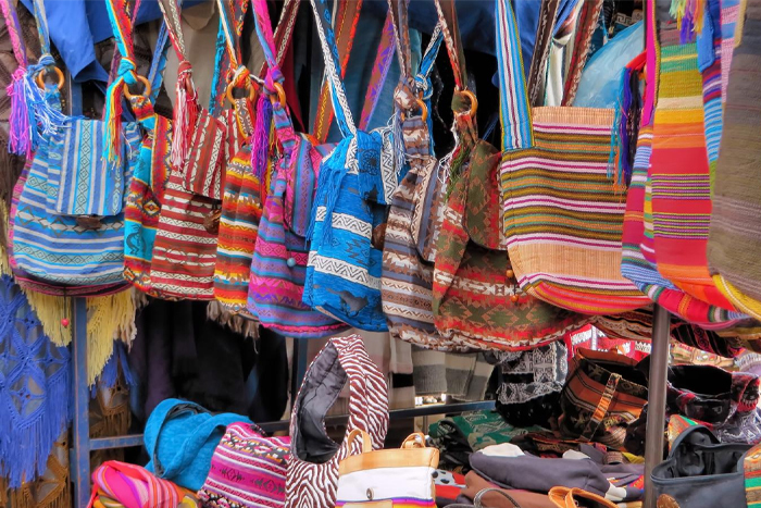 Hill tribe handicrafts: souvenirs in Chiang Rai