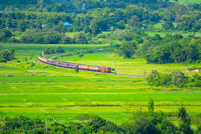 Get around in Thailand by train