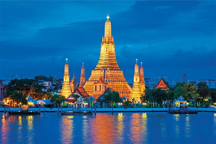 Where to go in Thailand for the first time? Bangkok: The vibrant gateway